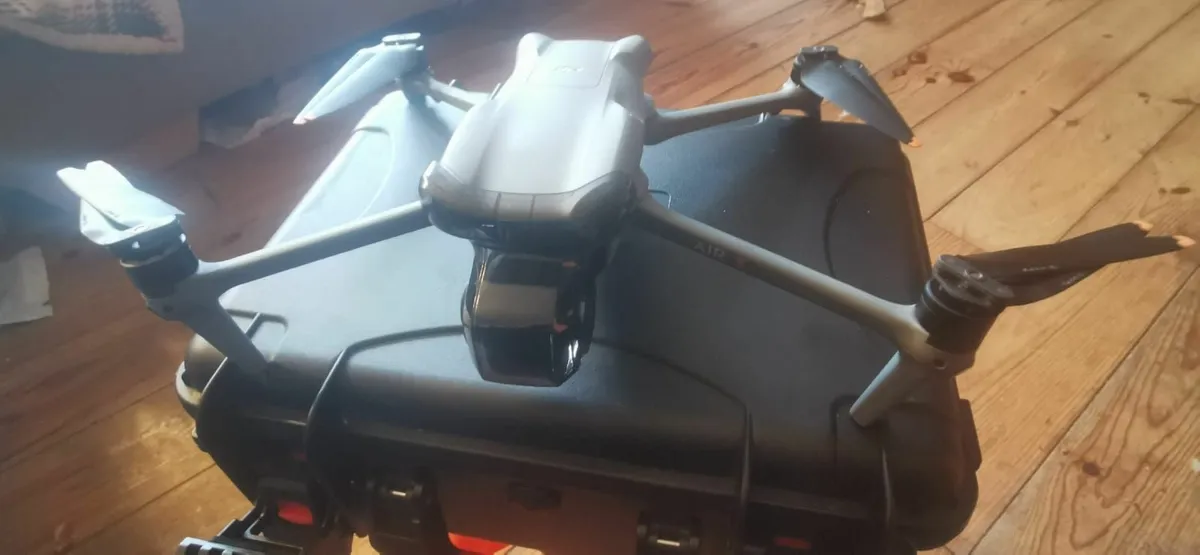 DJI Air 3 Fly More Combo/Hard Case/Care Refresh - Image 4