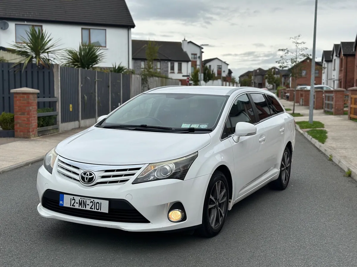 2012 Toyota avensis 2.0 diesel estate ncted taxed - Image 1