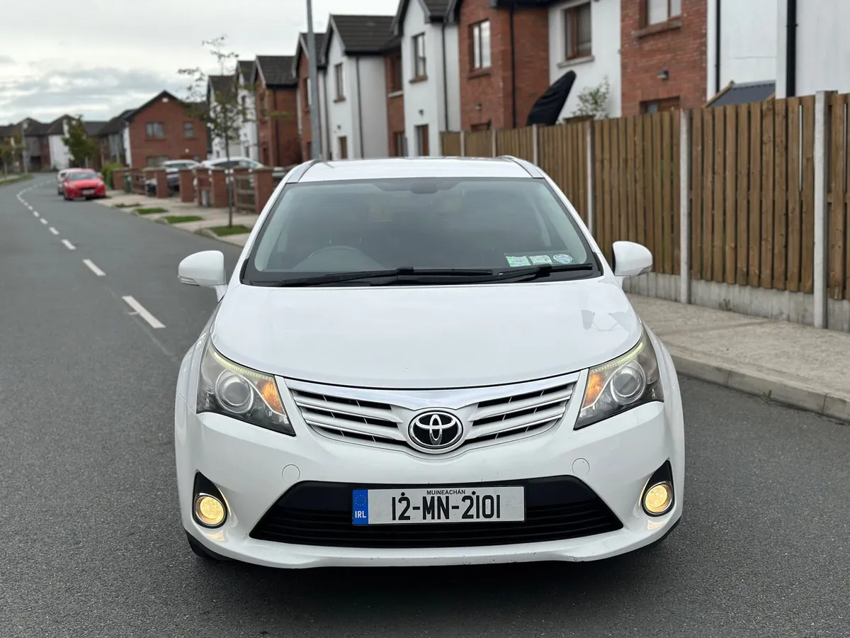2012 Toyota avensis 2.0 diesel estate ncted taxed - Image 2