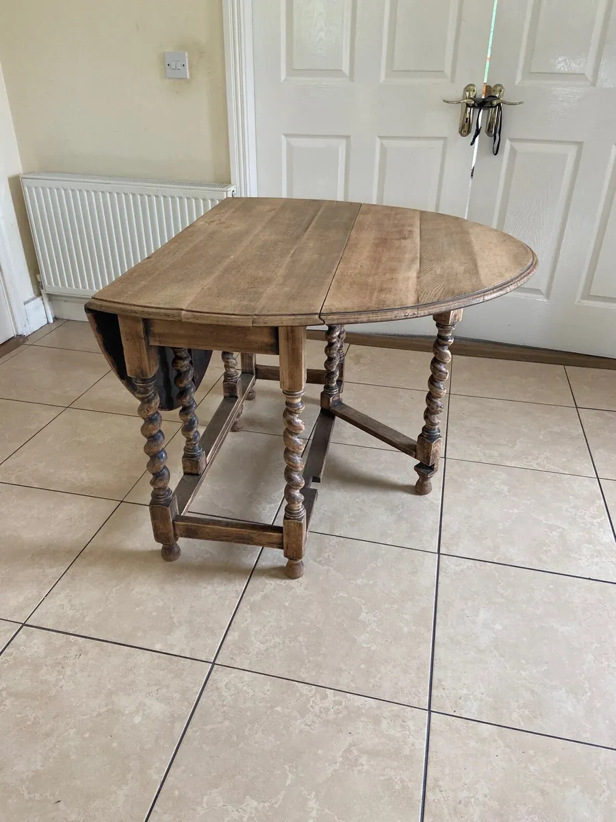 Vintage French farmhouse table - Image 1