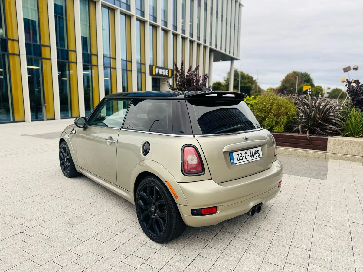Mini Cooper S R56 High Spec - Image 4