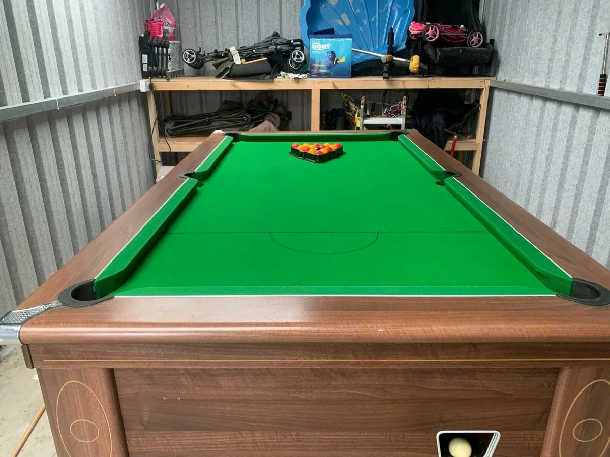 Pool table - Image 3