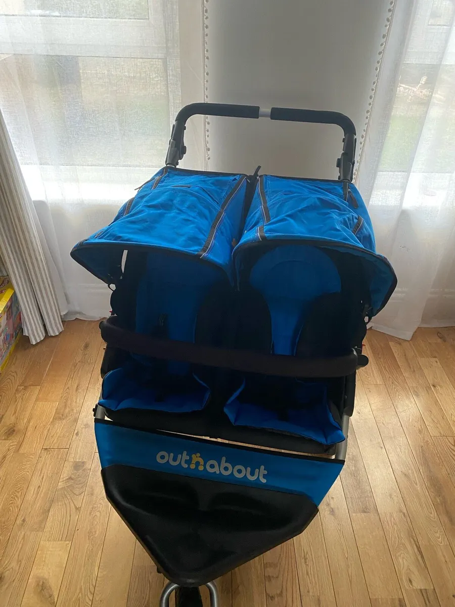 Out n about double buggy - Image 2