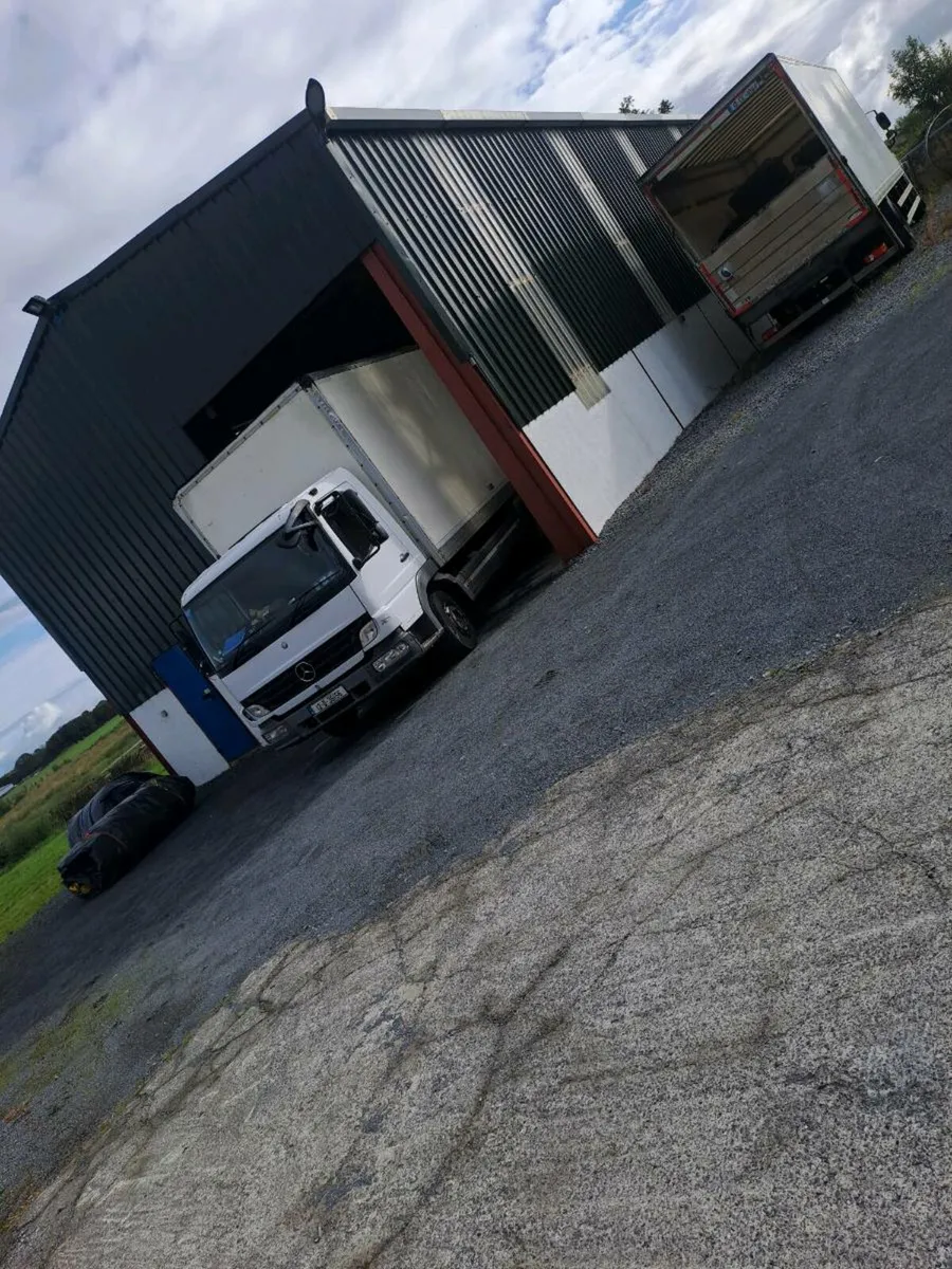 Mercedes atego - Image 1