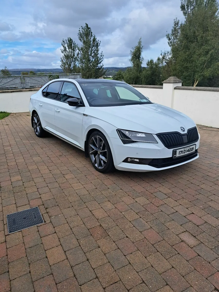 *Rare**2017 Skoda Superb Sportline 190 BHP - Image 1