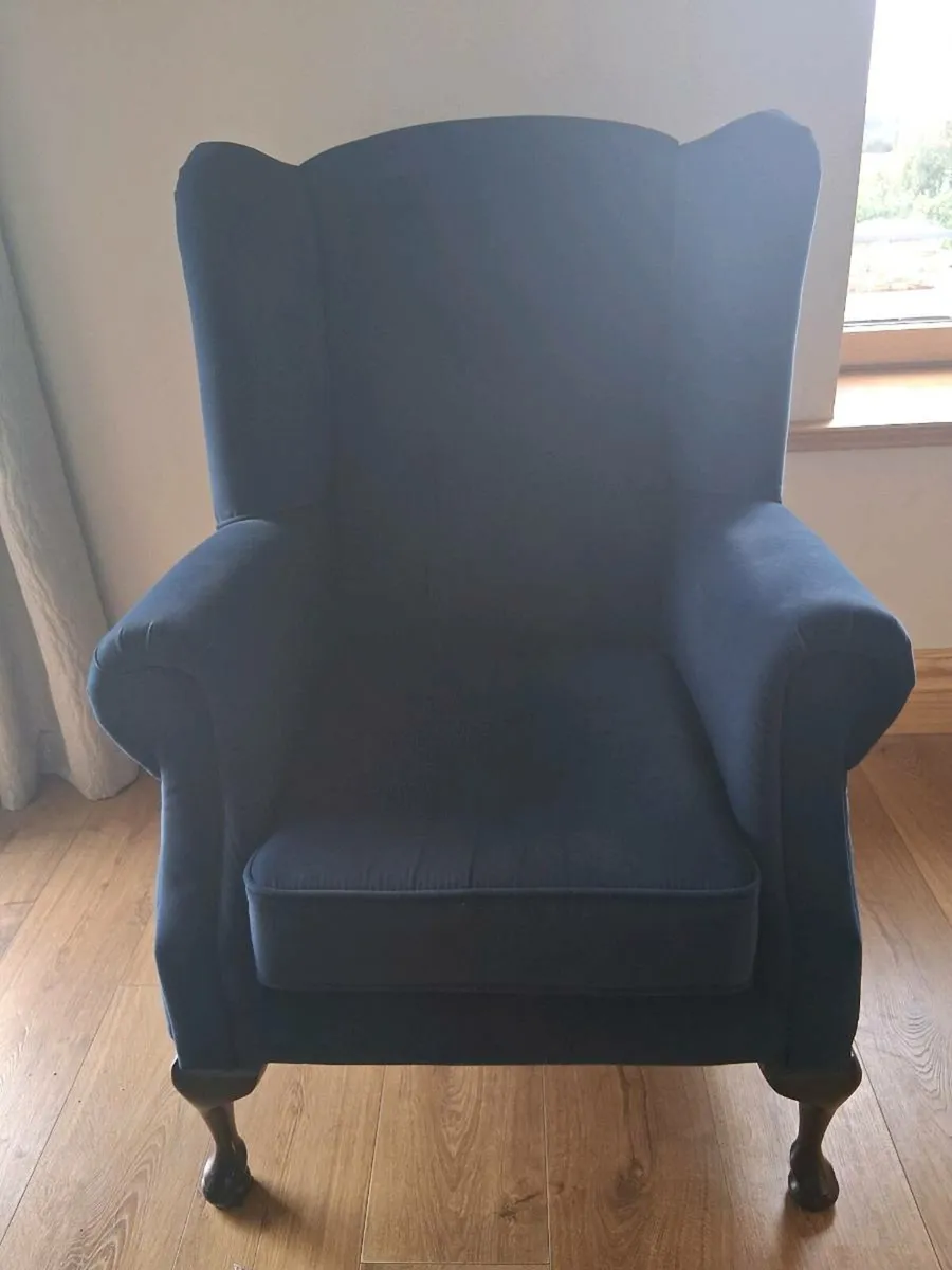 Queen Anne Armchair - Image 3