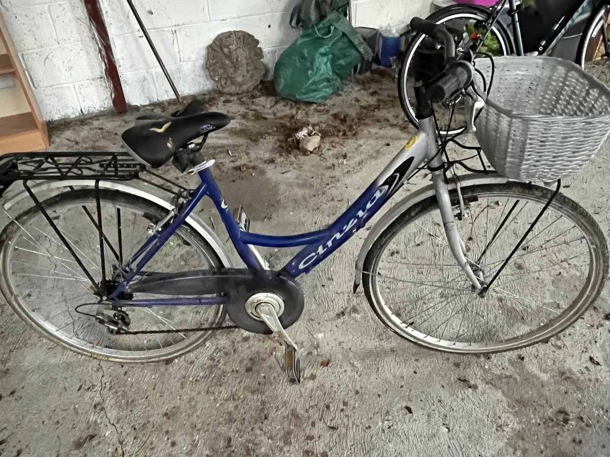 Ladies bike - Image 2