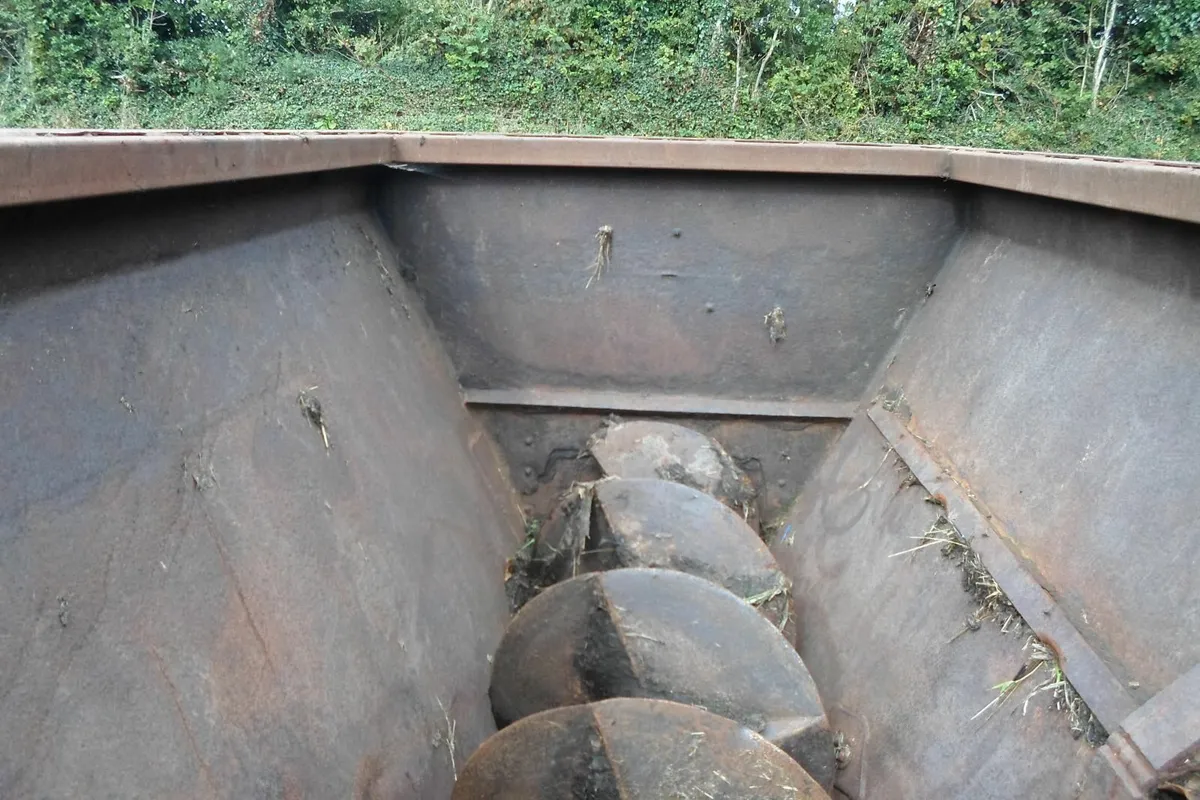 DUNG SPREADER - Image 3