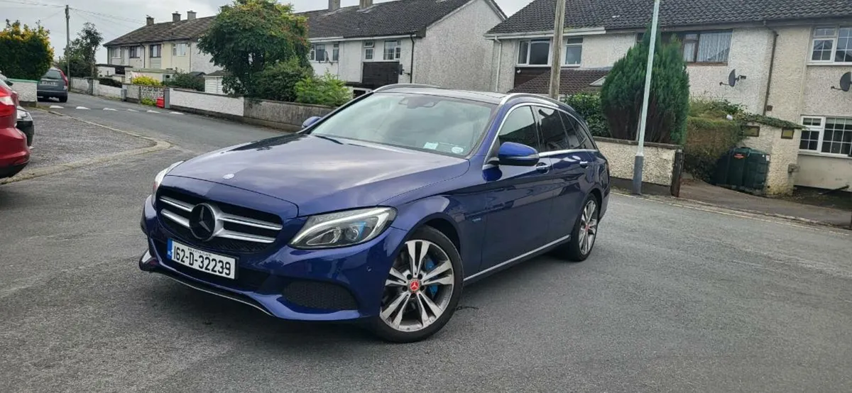 Mercedes Benz C350e 2016 (Plug in hybrid) - Image 1