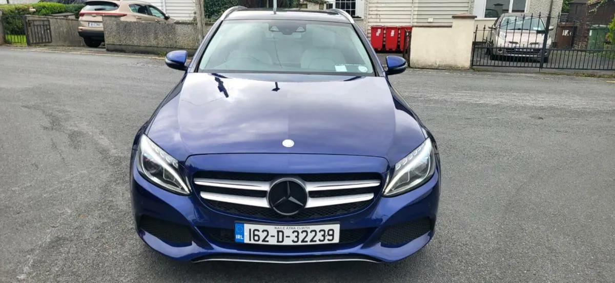 Mercedes Benz C350e 2016 (Plug in hybrid) - Image 2