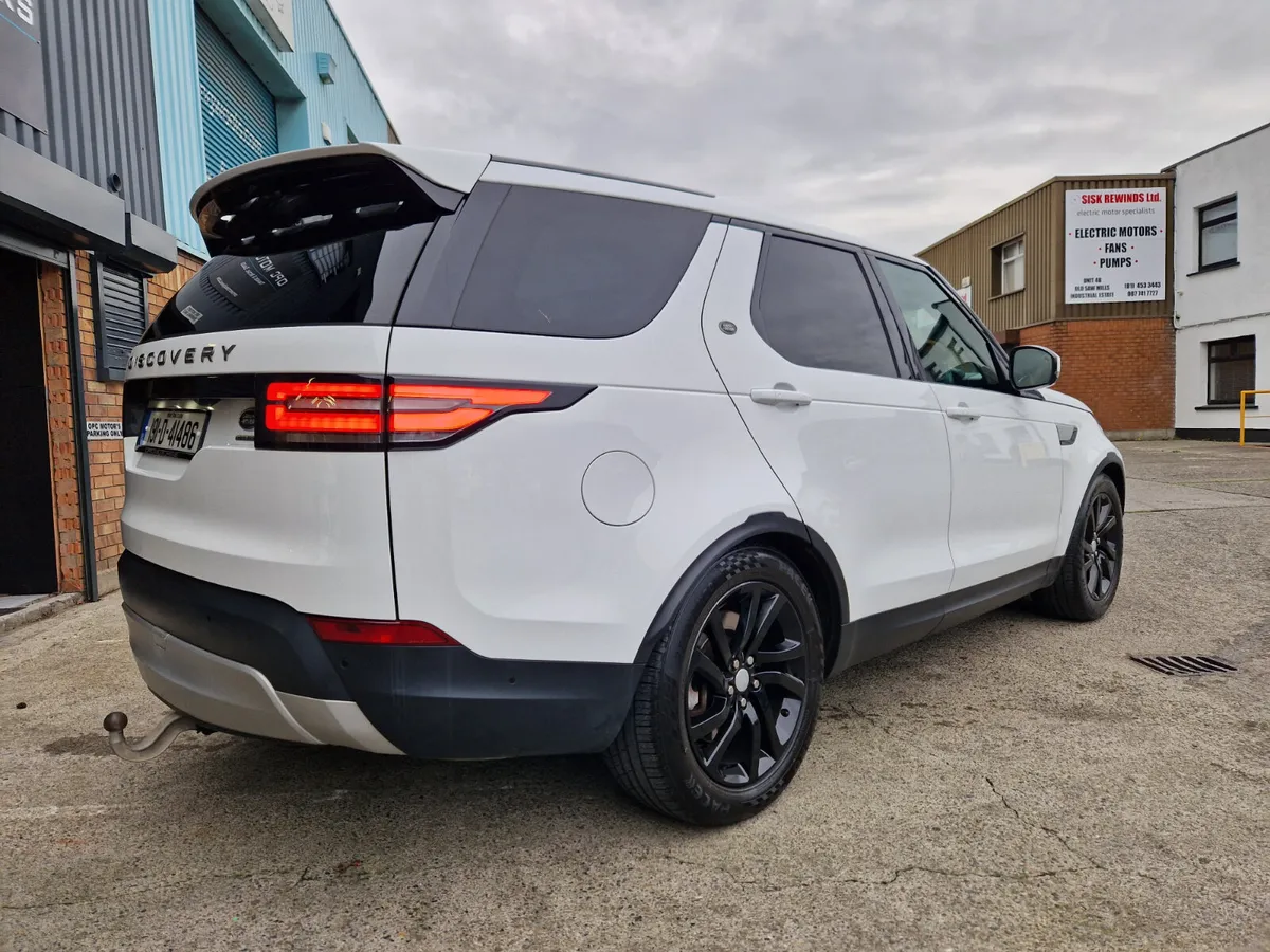 Landrover Discovery HSE 3.0L - Image 3