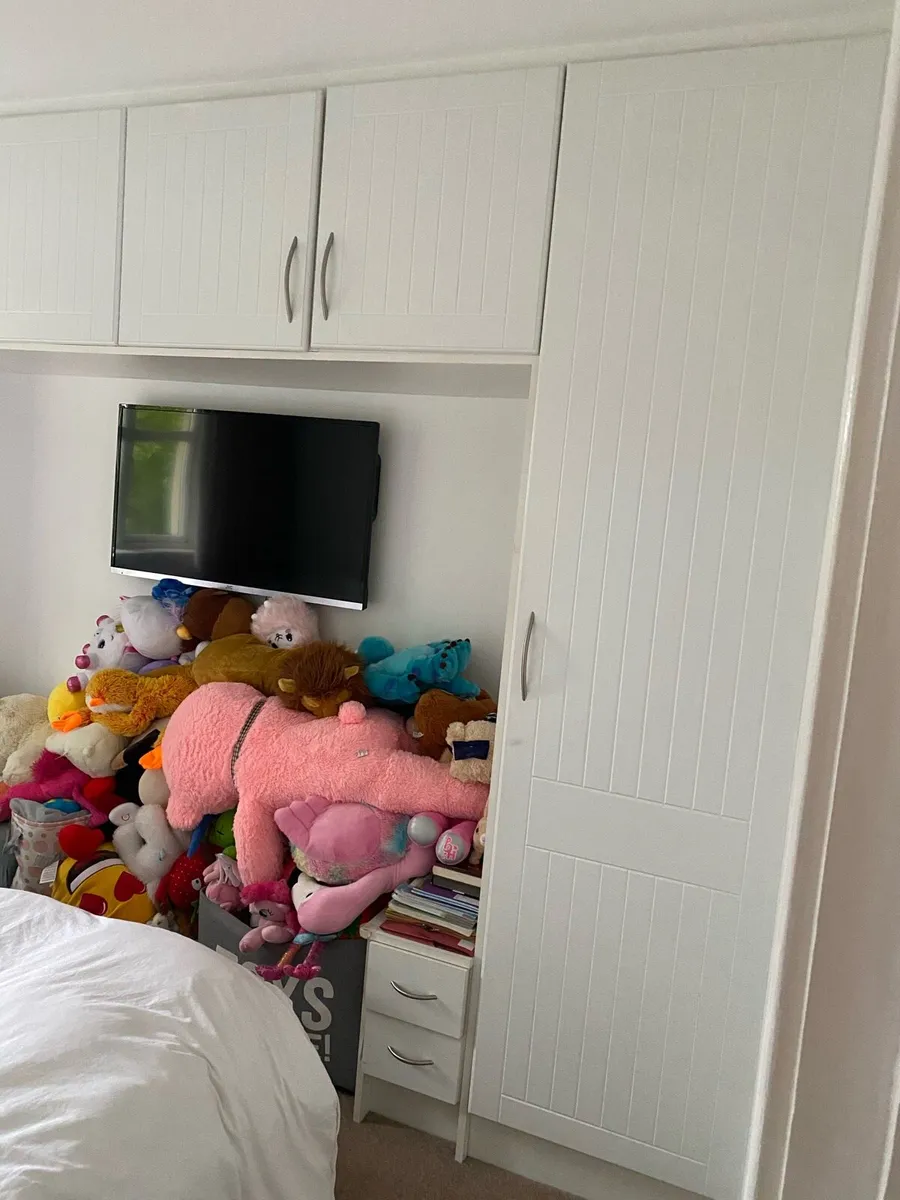 Wardrobe - Image 2