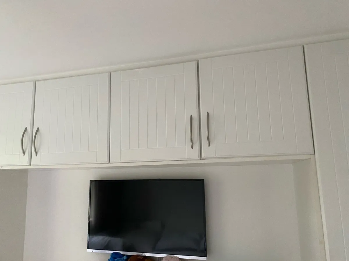Wardrobe - Image 3