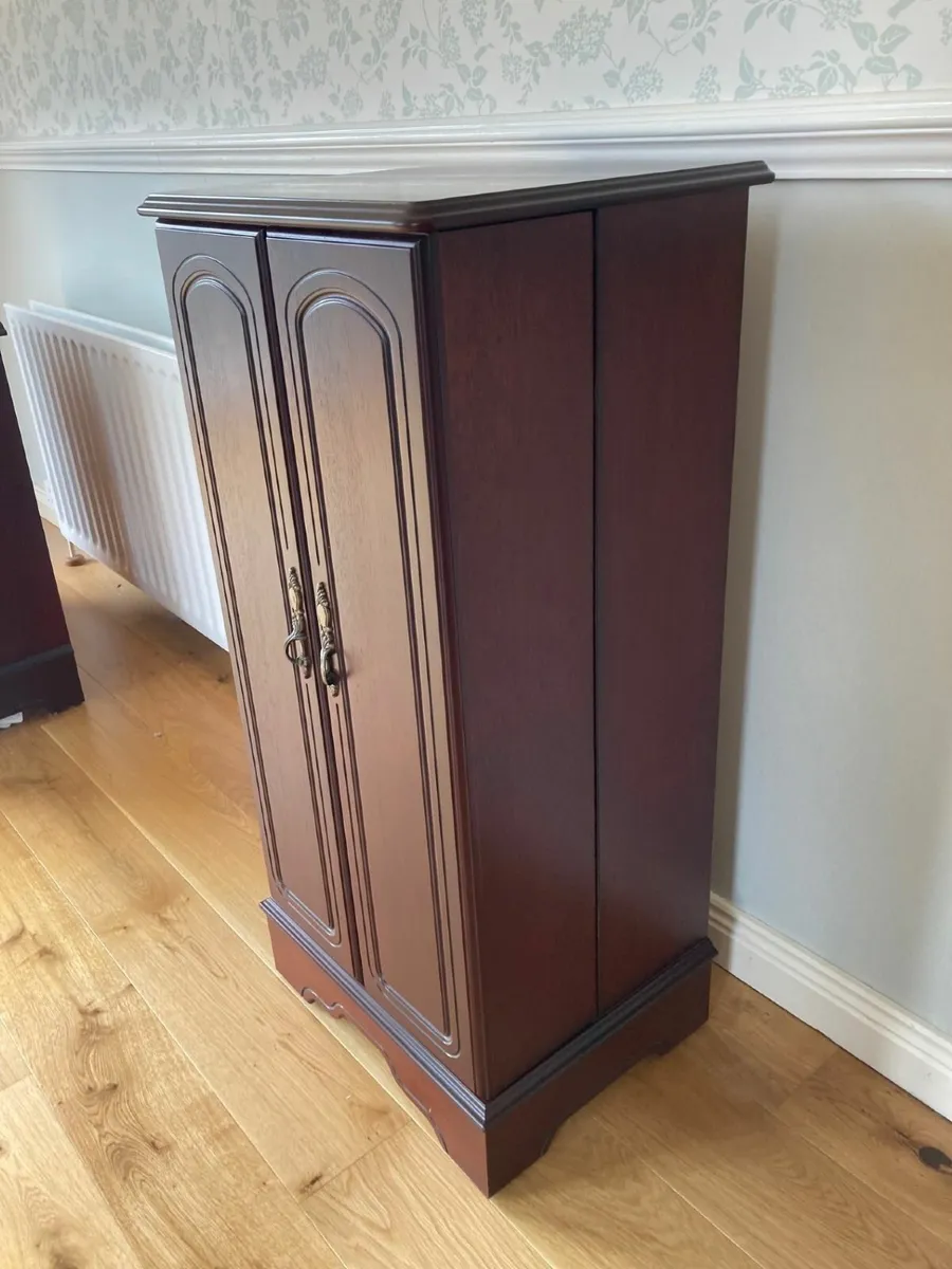 Rossmore Solid Mahogany CD storage or Display Unit - Image 3