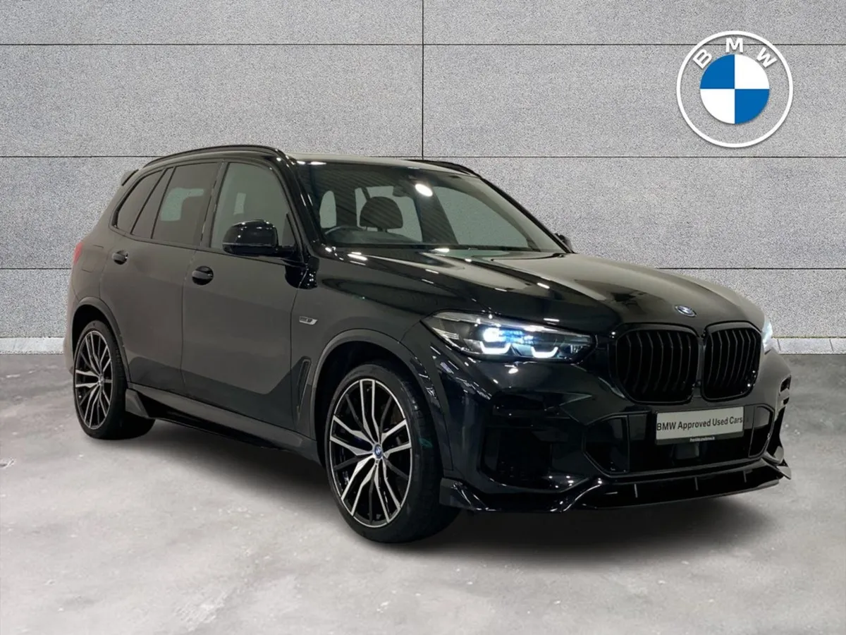 BMW X5 Xdrive45e M Sport - Image 1