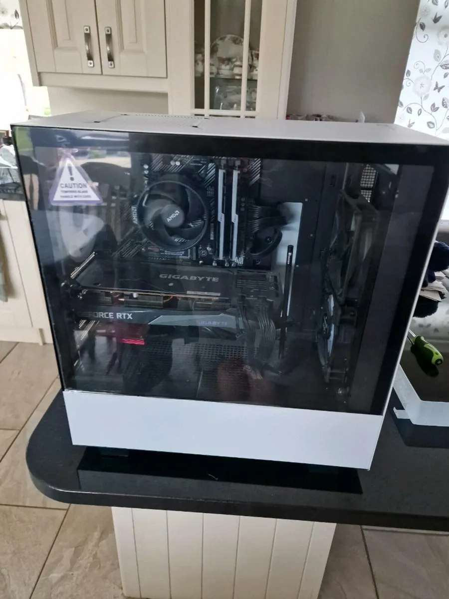 Amd 5600x + B550, rtx 3070 gaming pc - Image 1