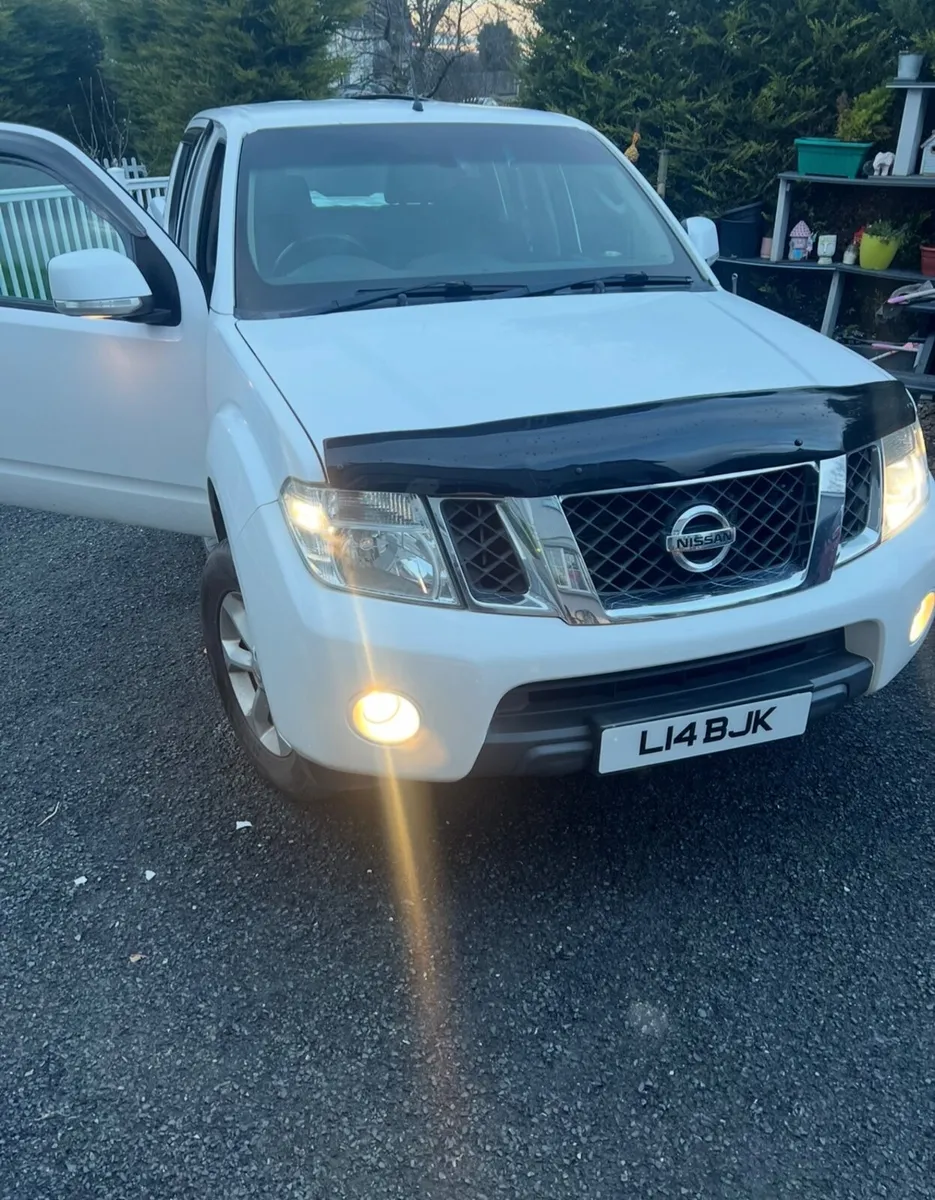 Nissan Navara 2015 - Image 1