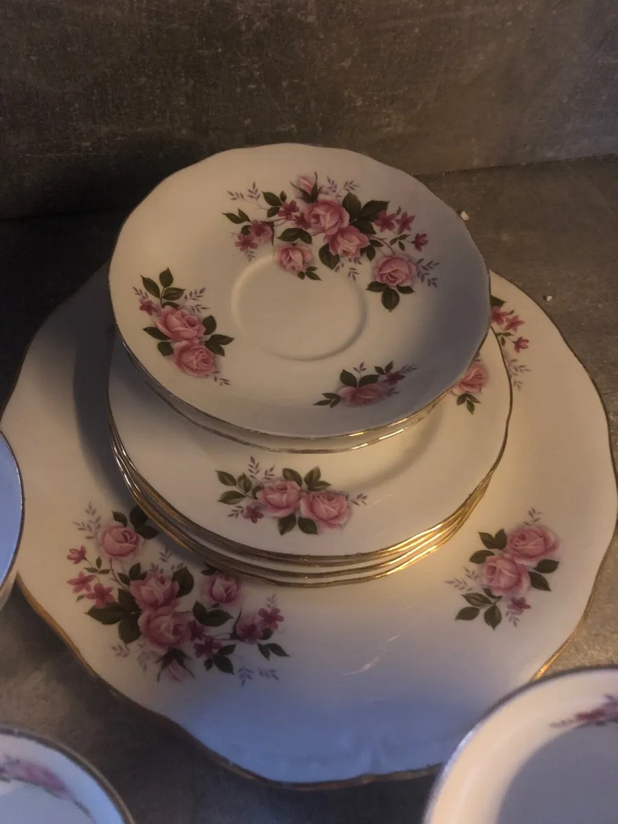 Queen Anne 15 piece tea set - Image 3