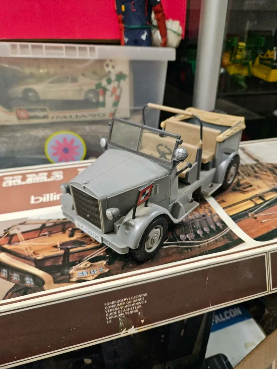 Indiana Jones German WW2 Staff Car - Image 1