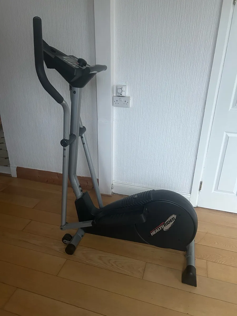 Cross Trainer Health Rider 6905 - Image 1