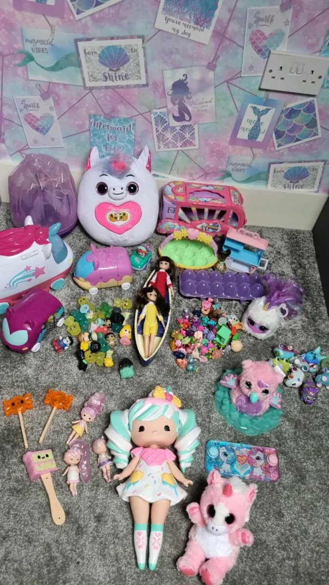 Girls Playroom Clearout - Image 1