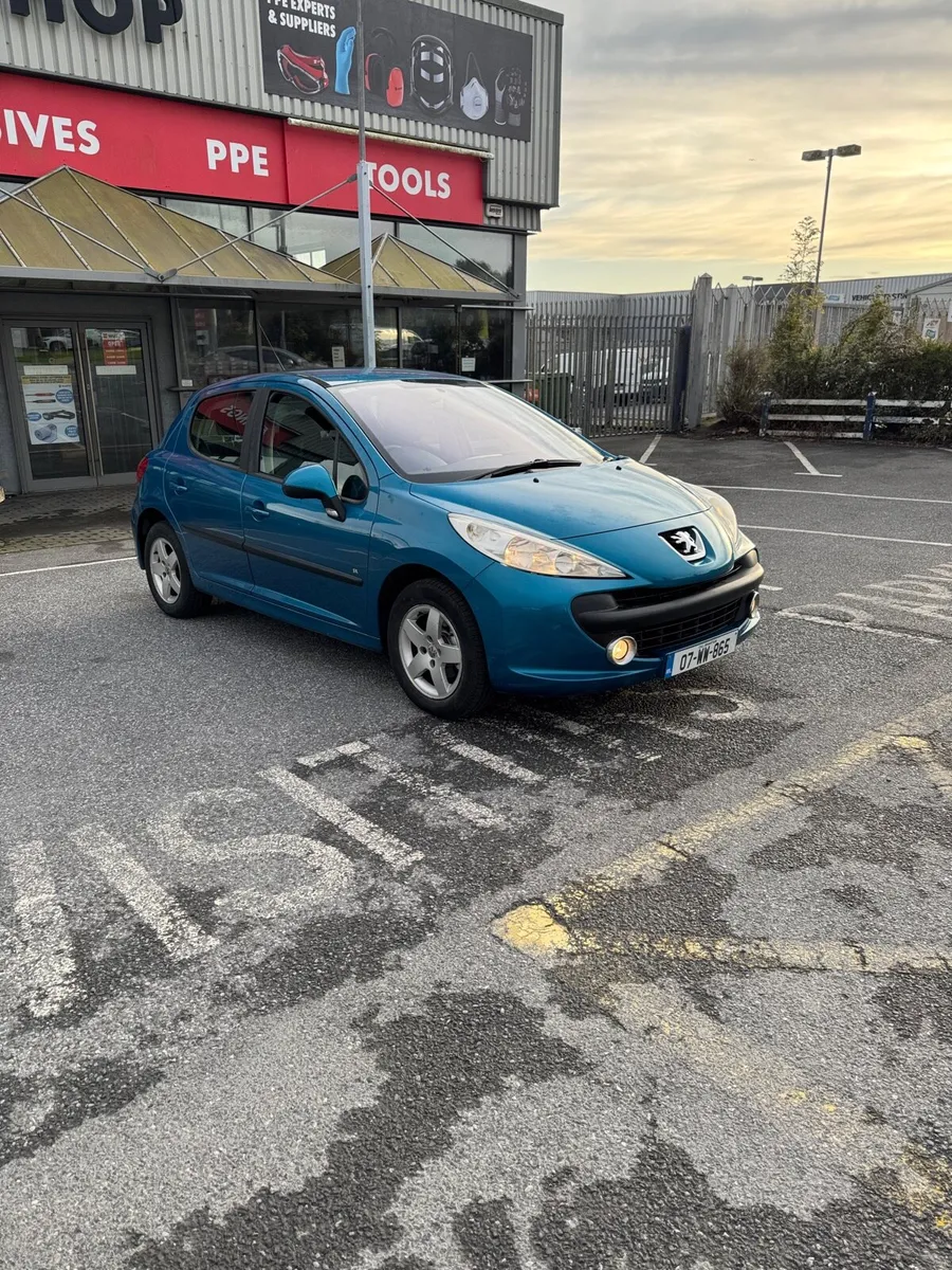 Peugeot 207 - Image 2