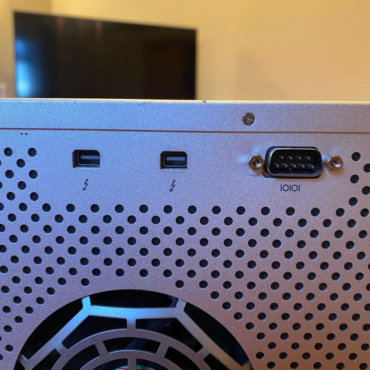 Pegasus R4 DAS (4 HDD Bays) - Image 3