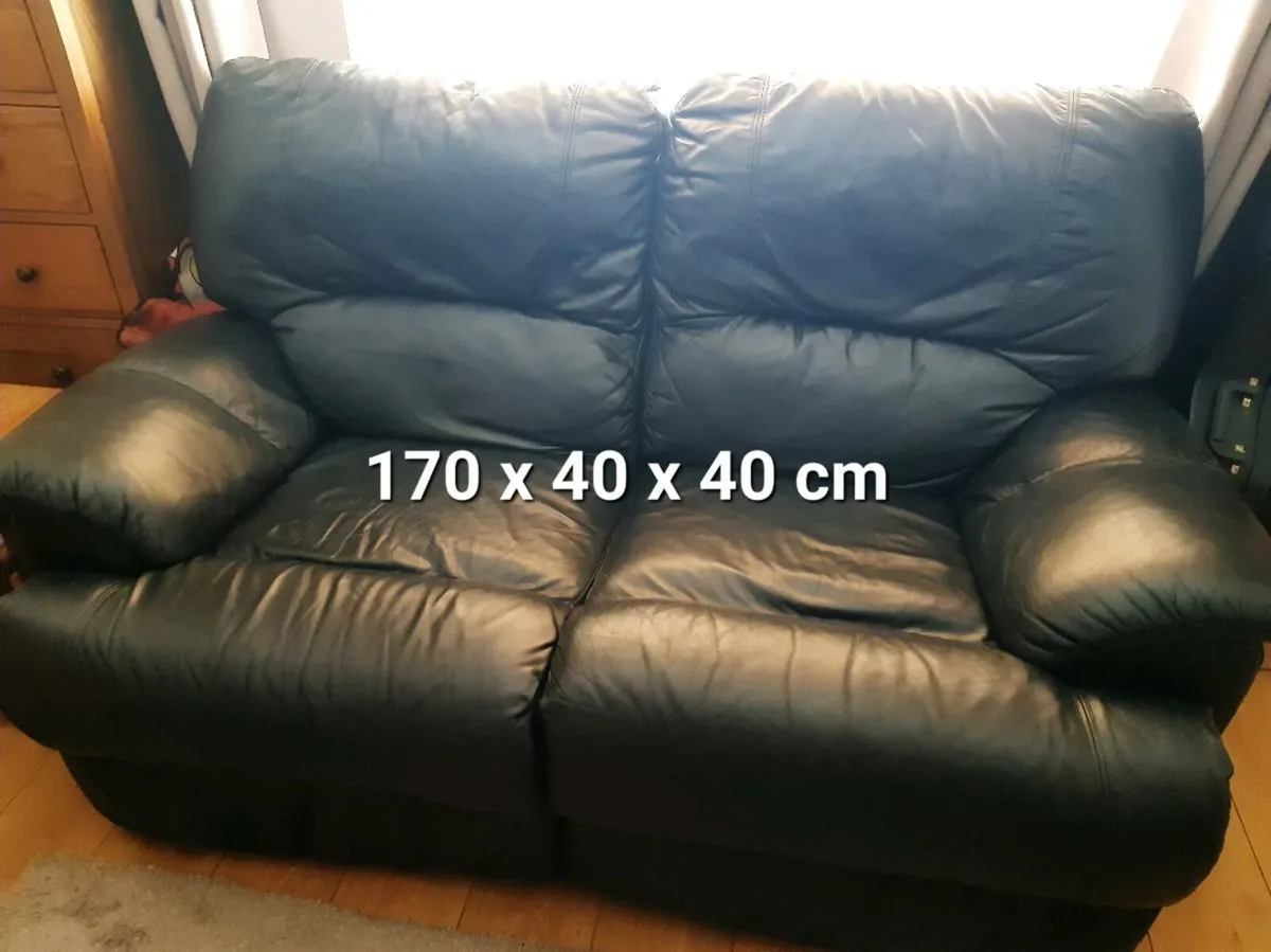 Couches - Image 2