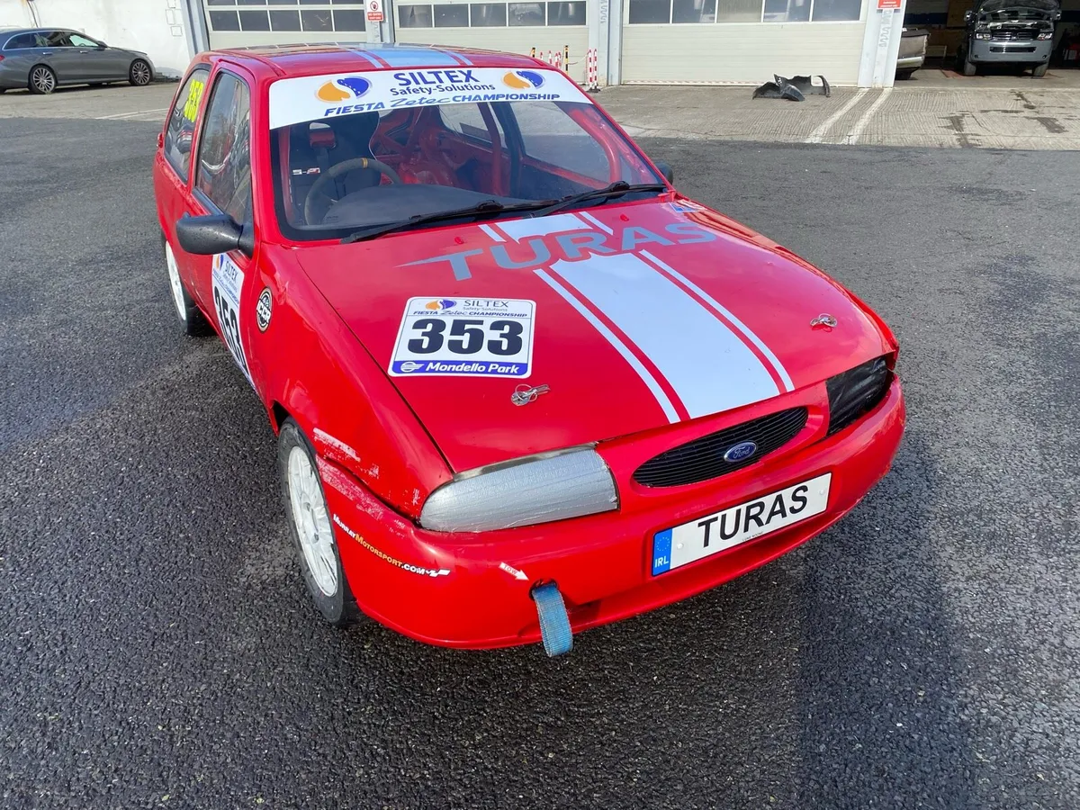 Ford Fiesta - Image 1