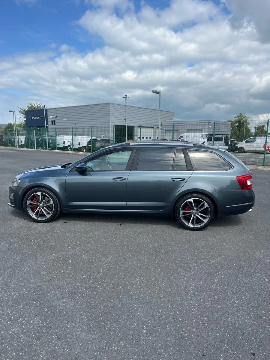 Skoda Octavia VRS - Image 3
