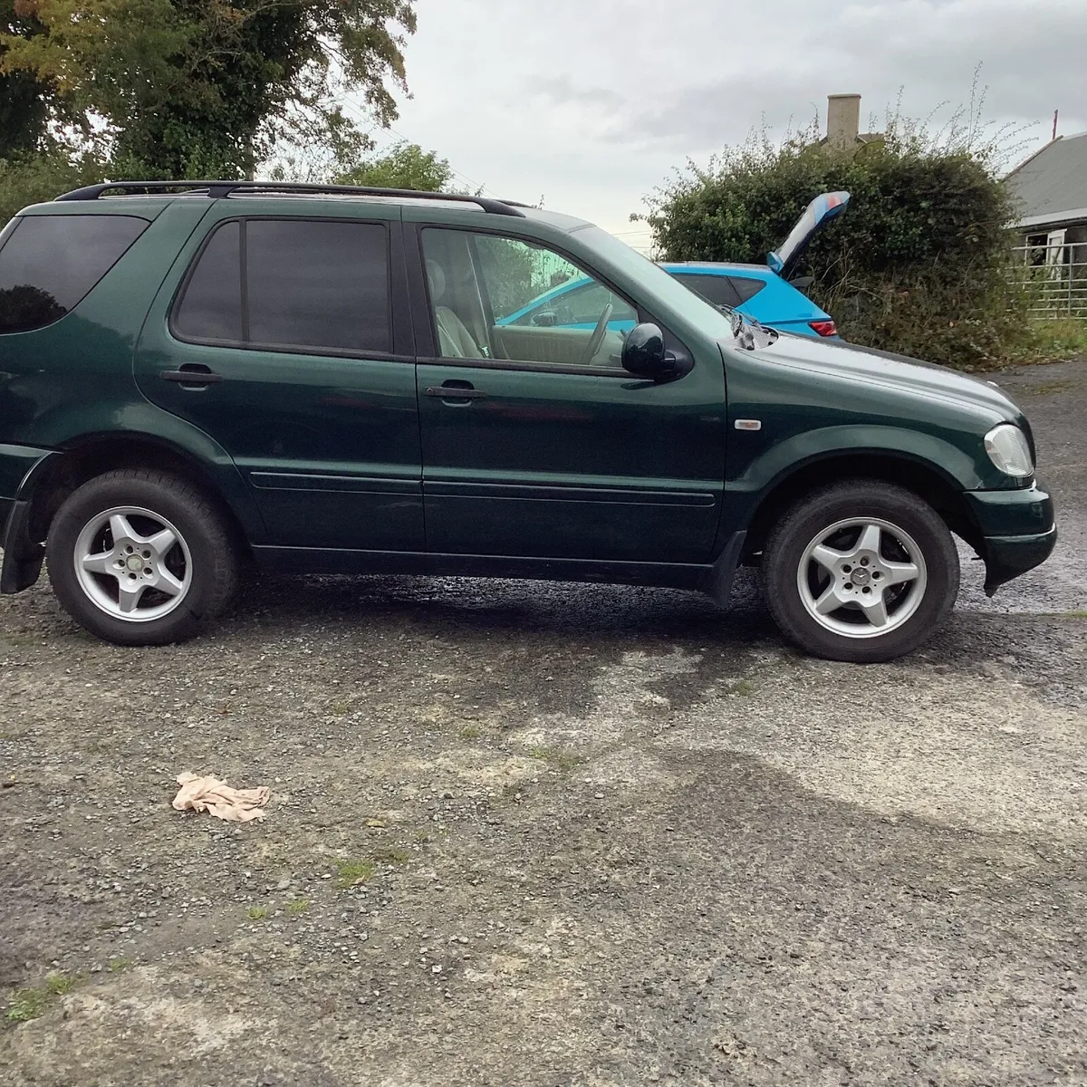 Mercedes-Benz ML-Class 2.7 auto 109 miles - Image 2
