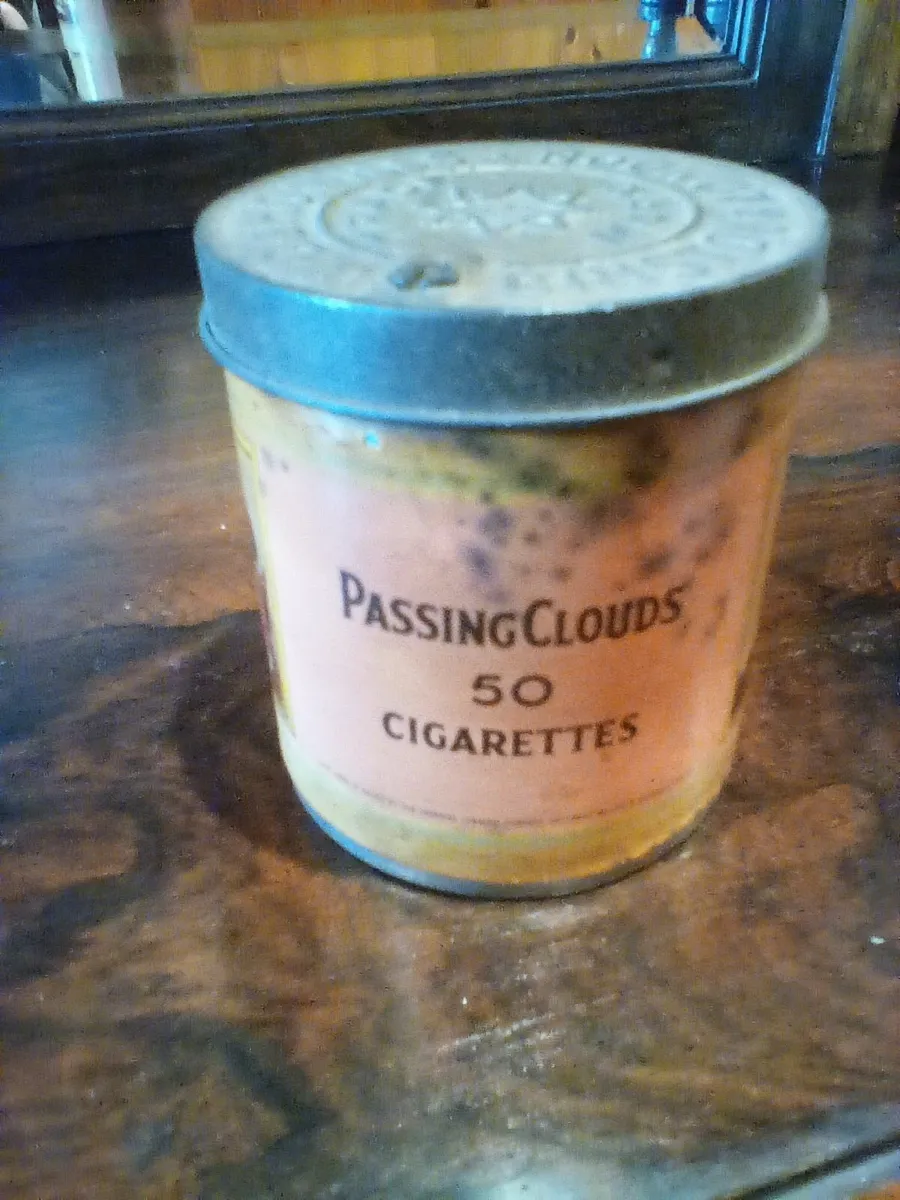 Vintage passing clouds tin - Image 2