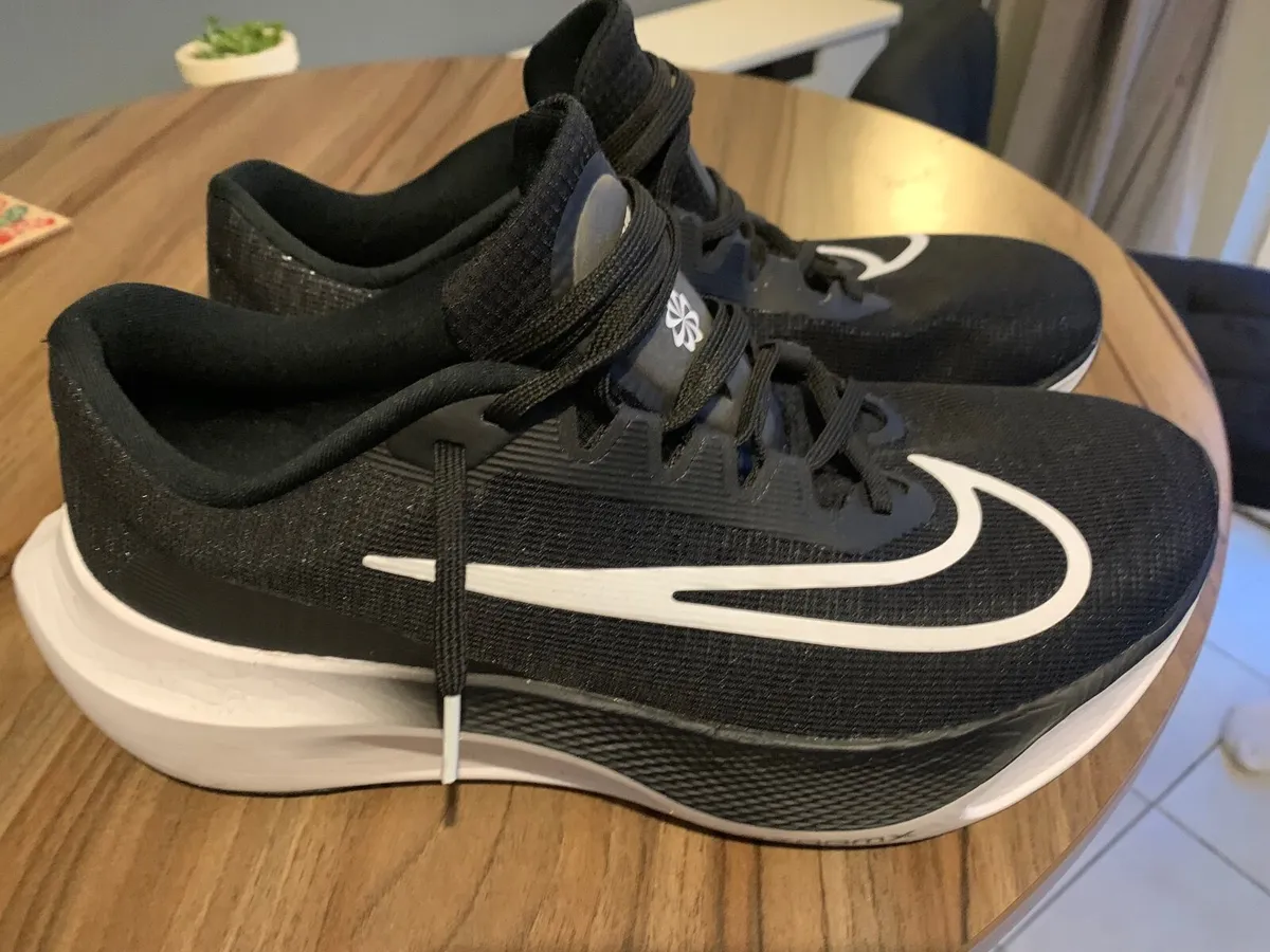 Runners - Image 4