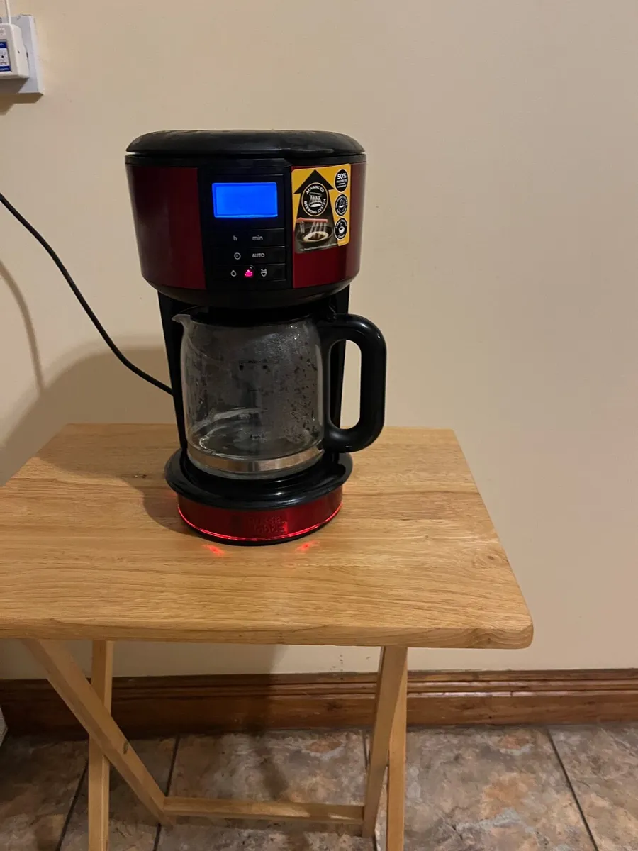 Russel Hobbs Red Digital coffee Maker - Image 4