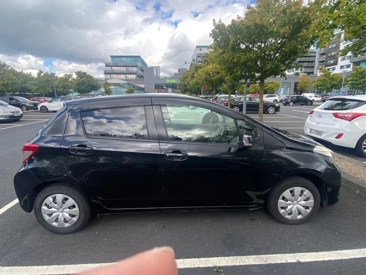 Toyota Vitz 2012 - Image 2