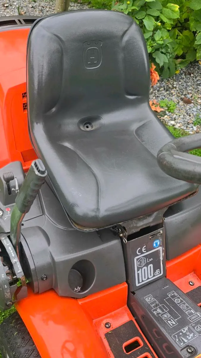 Husqvarna R213C - Image 3