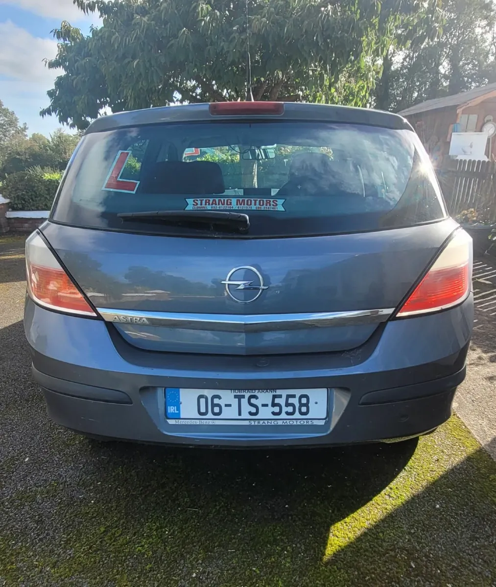 Opel Astra 2006 - Image 3