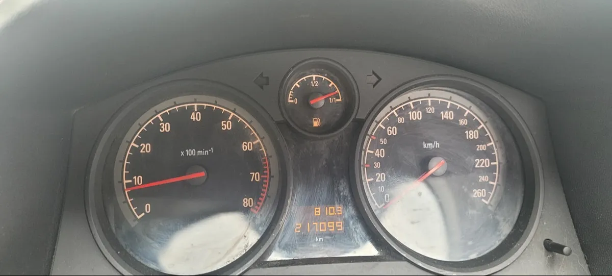Opel Astra 2006 - Image 4