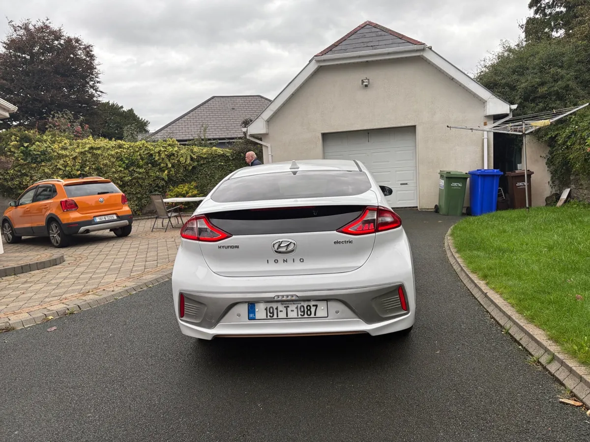 191 -Hyundai Ionic Electric - Image 3