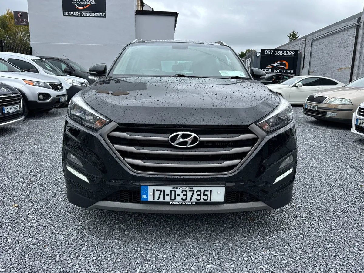 2017 (171) Hyundai Tucson Executive 2.0 CRDI 4WD - Image 2