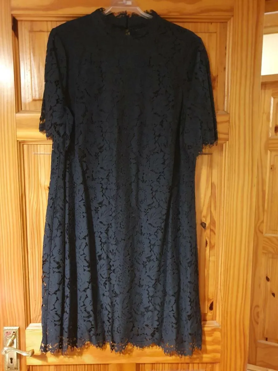 Dresses - Image 3