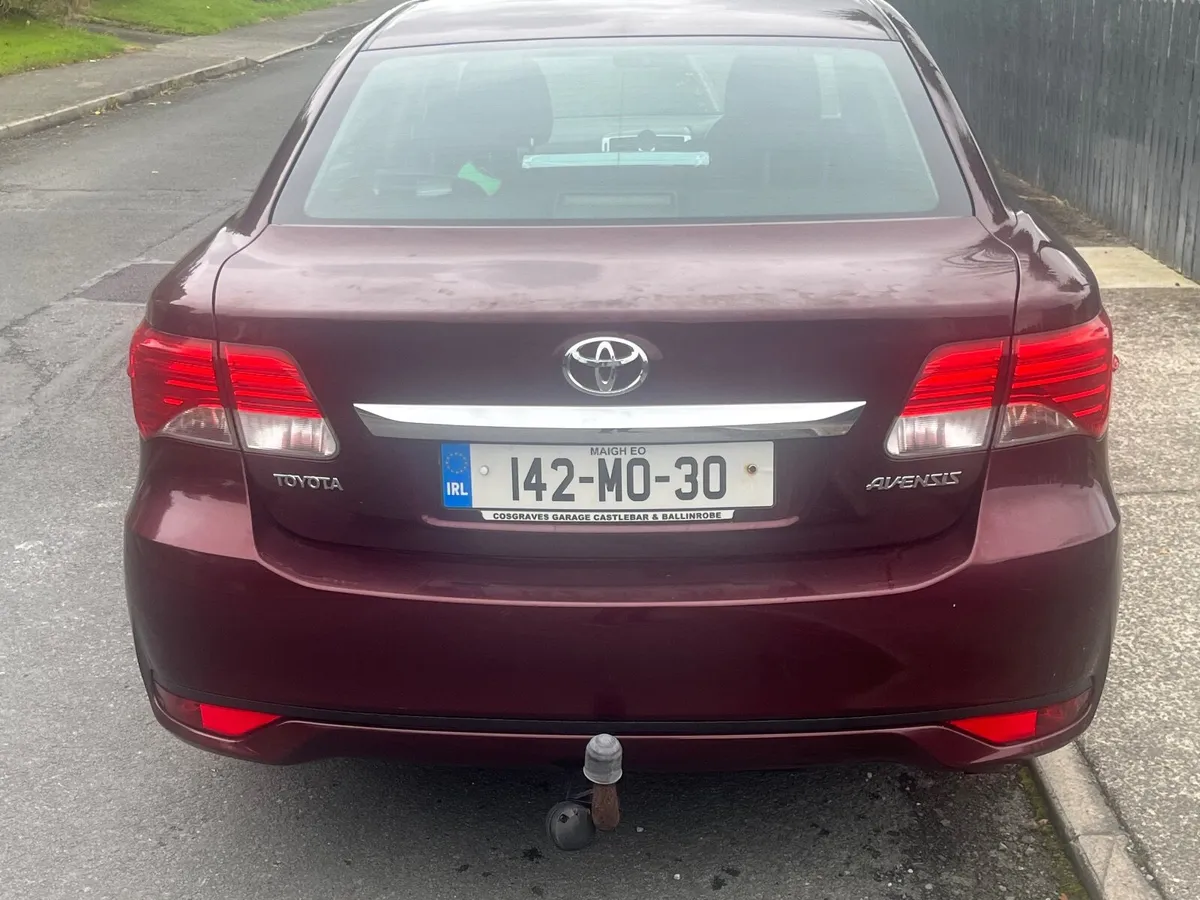Toyota Avensis 2014 - Image 3