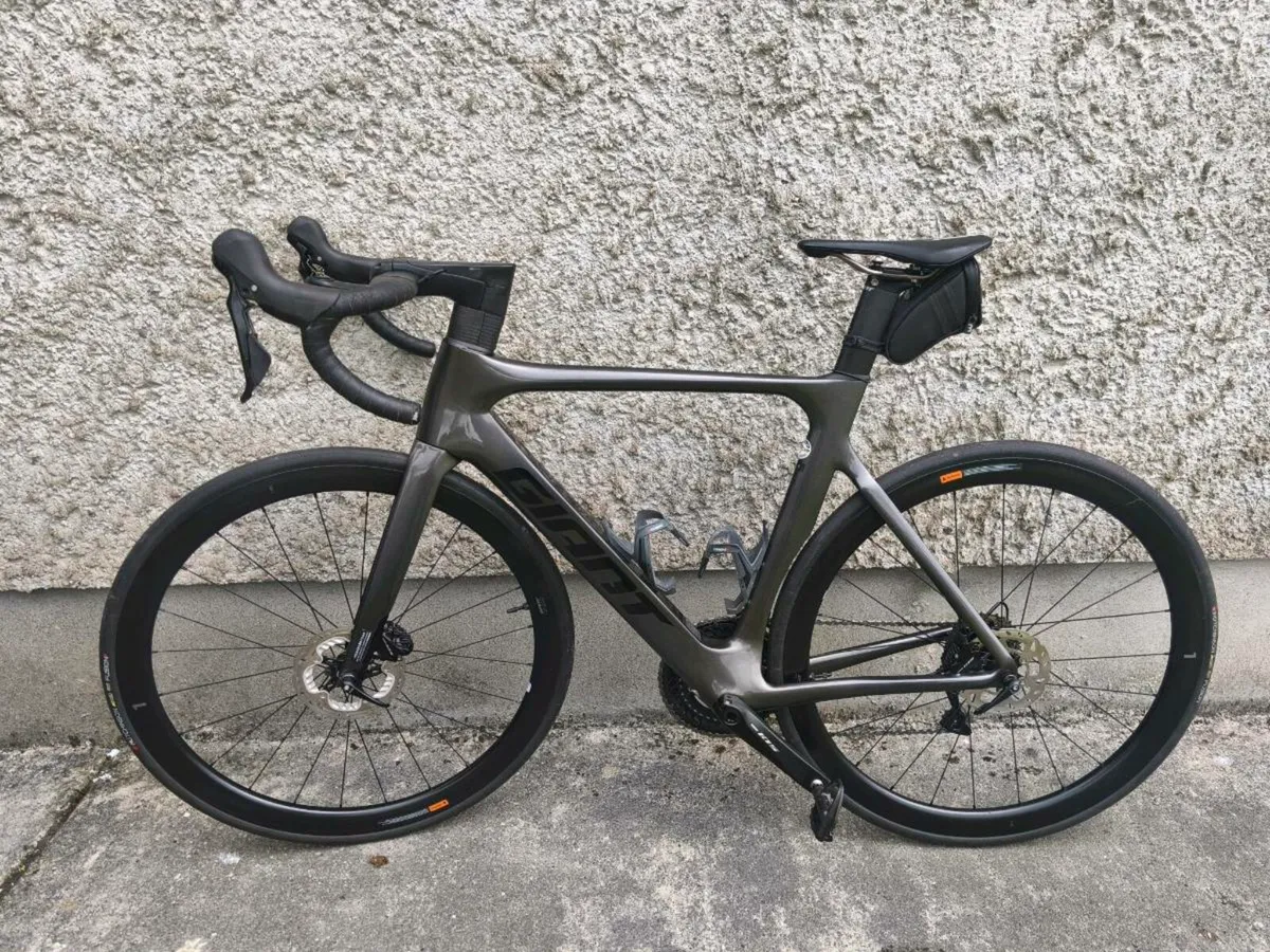Giant Propel Advanced 2 SLR 1 carbon - Image 2