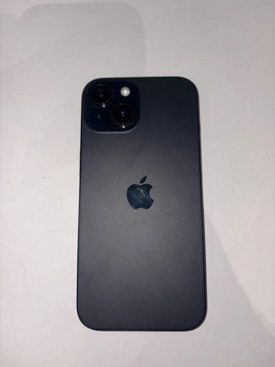 Iphone 15 - Image 1