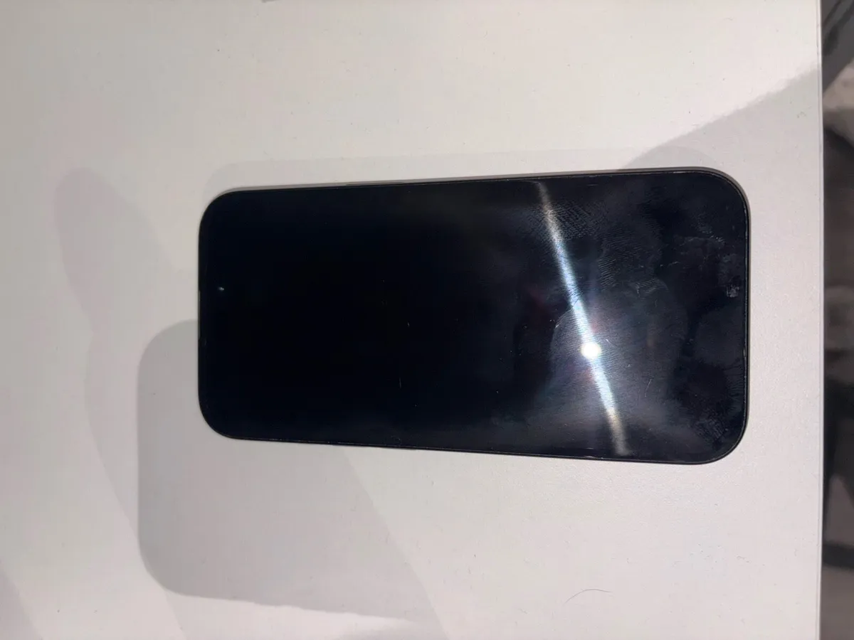Iphone 15 - Image 2