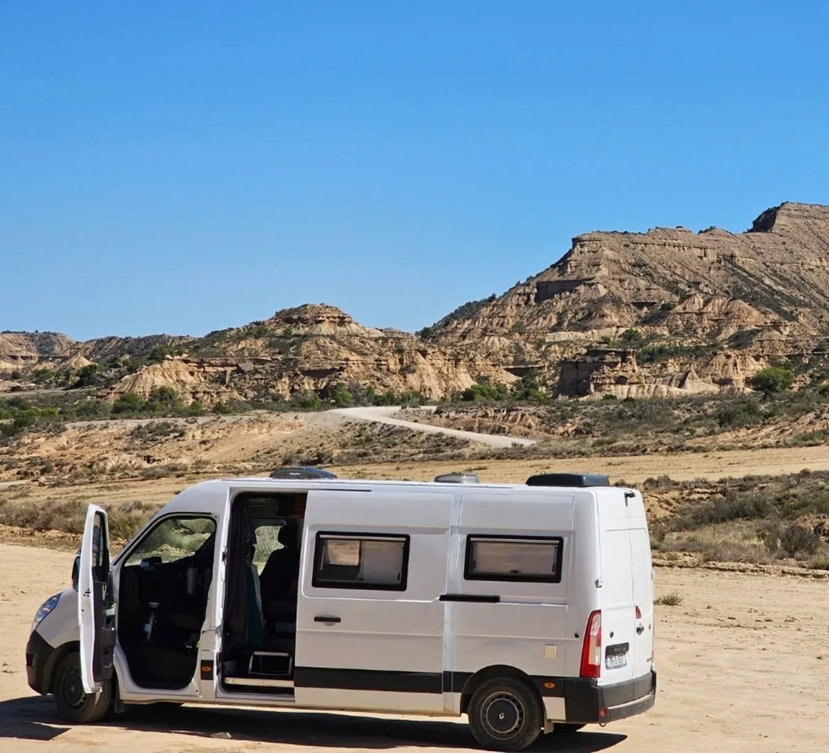 Campervan 3 berth - Image 4