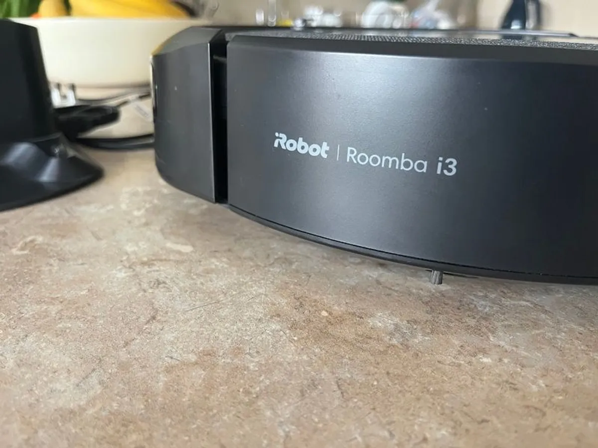 iRobot Roomba i3 Robotic Vacuum cleaner - Image 1