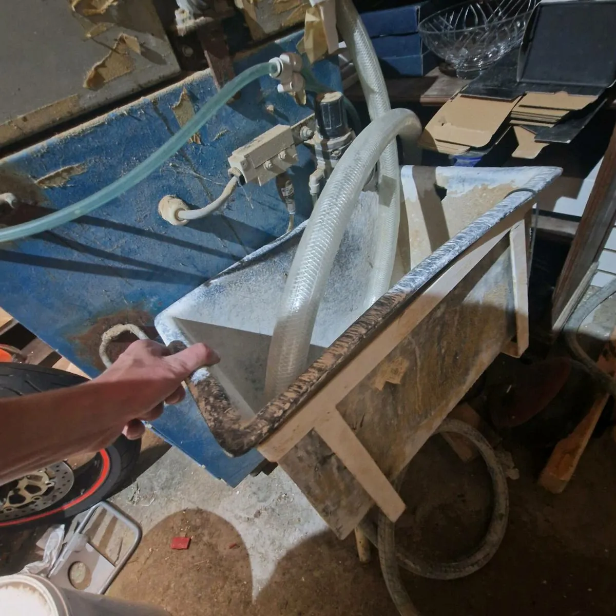 Sand blaster - Image 1