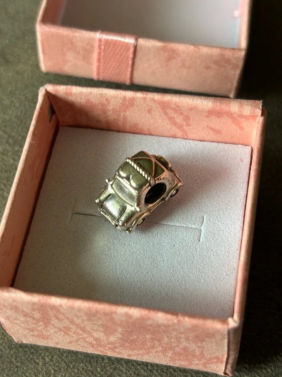 Pandora charm - Image 1