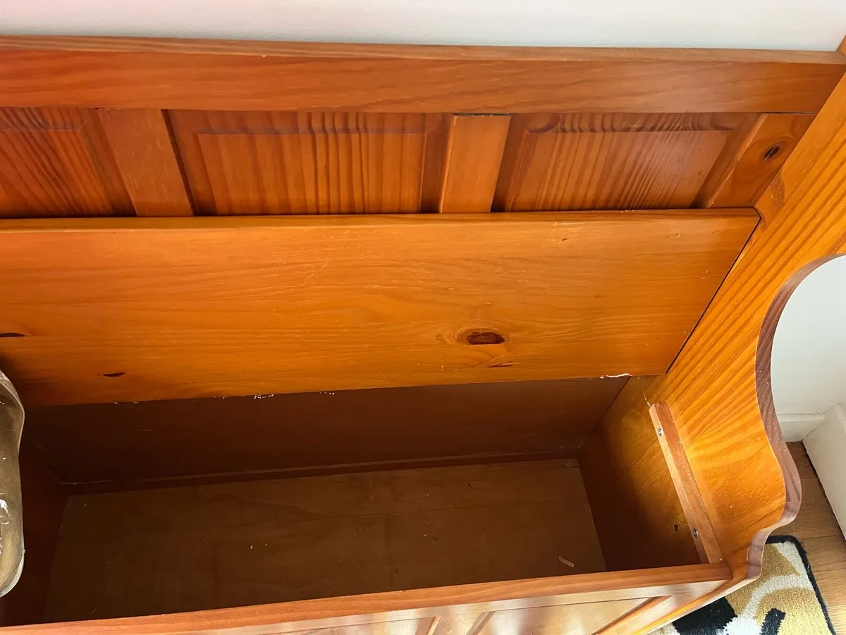 Monks Bench - Image 2
